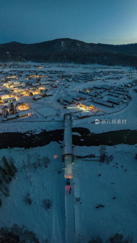 新疆北疆阿勒泰禾木冬季雪景童话世界航拍