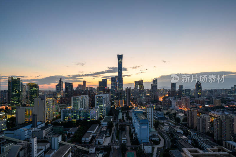 北京国贸CBD核心区建筑群夜景城市天际线
