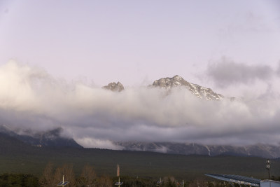 丽江玉龙雪山日照金山