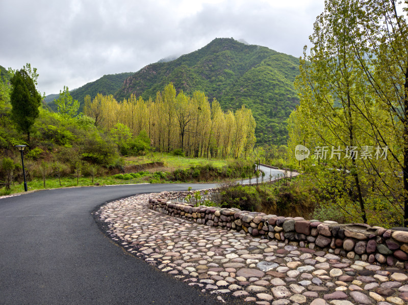 河南省济源市王屋山风景区清晨风光