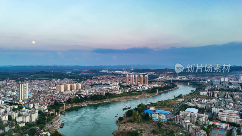 广西来宾红水河两岸风光航拍图