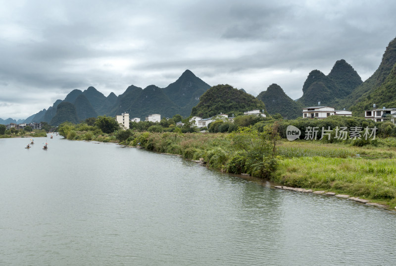 阳朔遇龙河风光