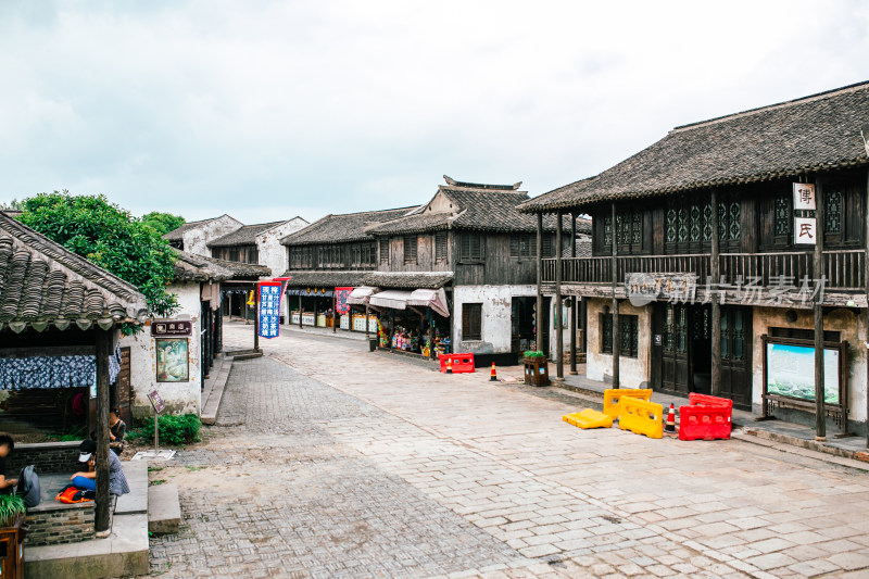 江苏常熟市沙家浜芦荡风景区内的横泾老街