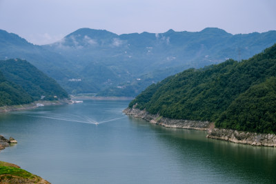 安康瀛湖汉江山水田园风光