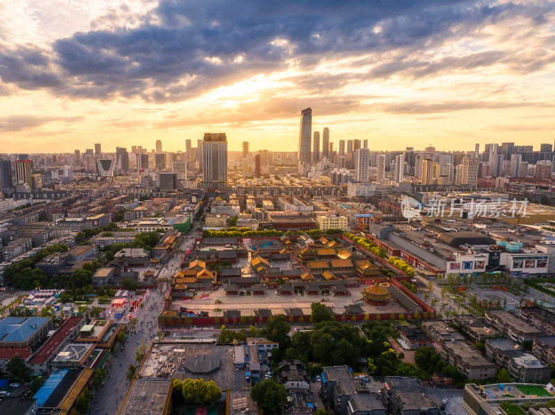 中国辽宁沈阳故宫城市古建筑航拍黄昏