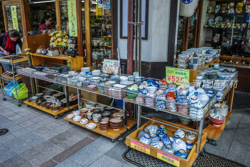 日本东京的茶具店