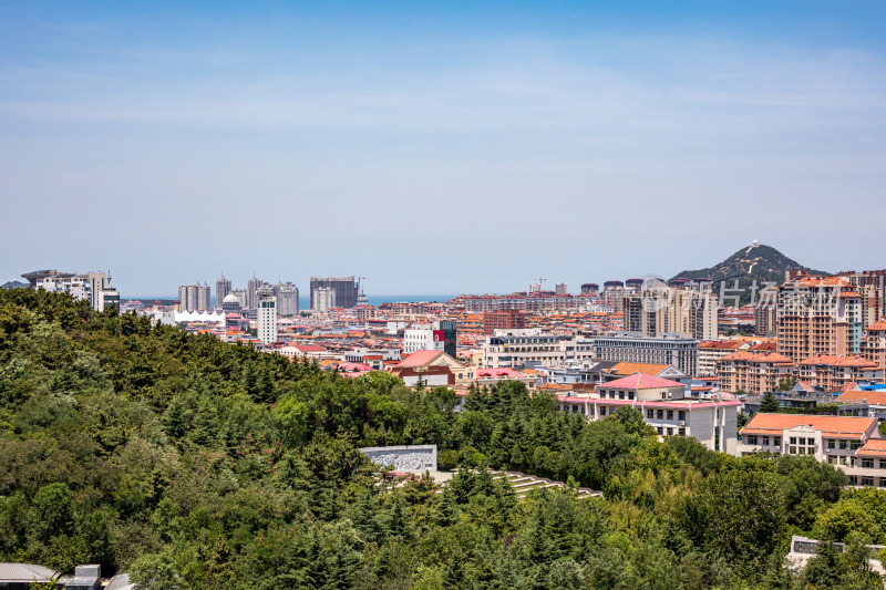 山东威海环翠楼看城市景观