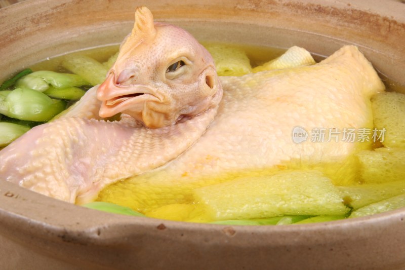 竹荪老母鸡砂锅