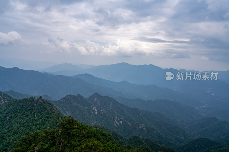 河南洛阳栾川老君山大山山脉特写