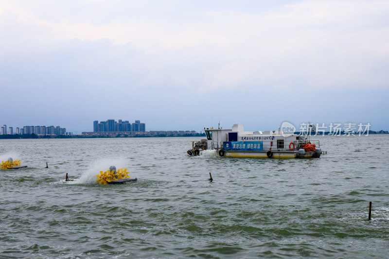 昆明滇池海埂大坝