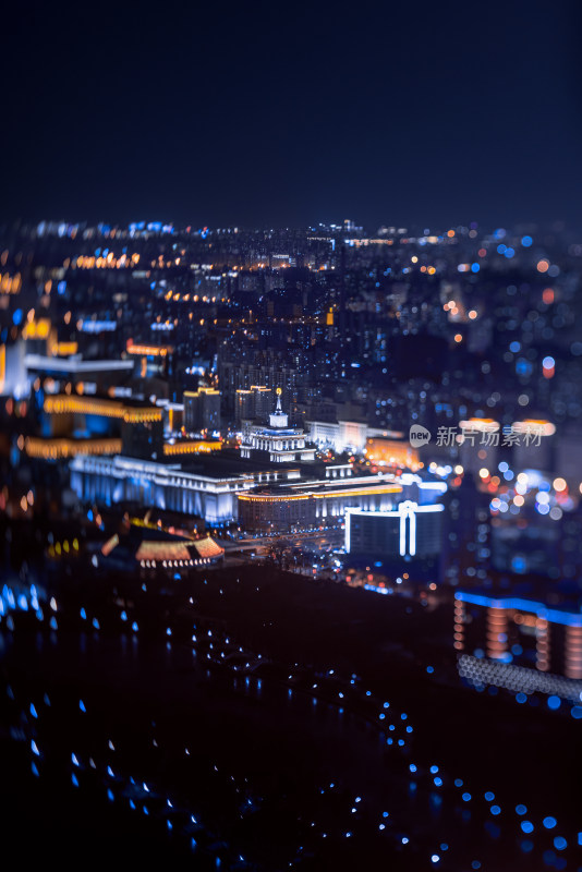 鸟瞰博物馆夜景