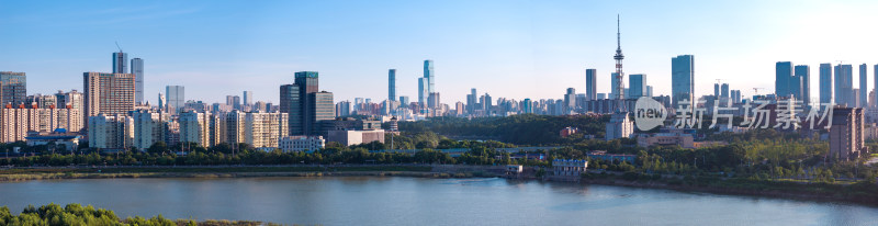 城市高楼林立的长沙江景航拍全景