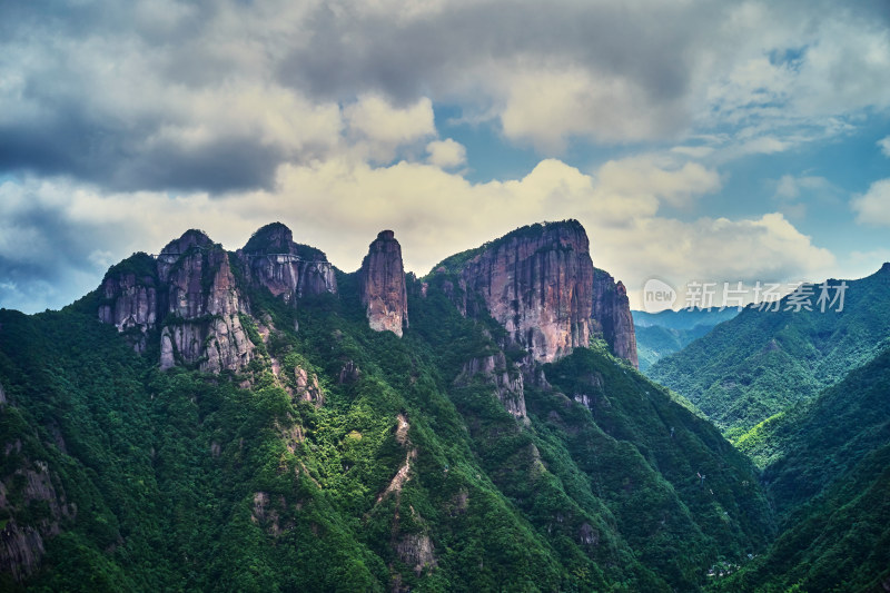 神仙居的壮观群山