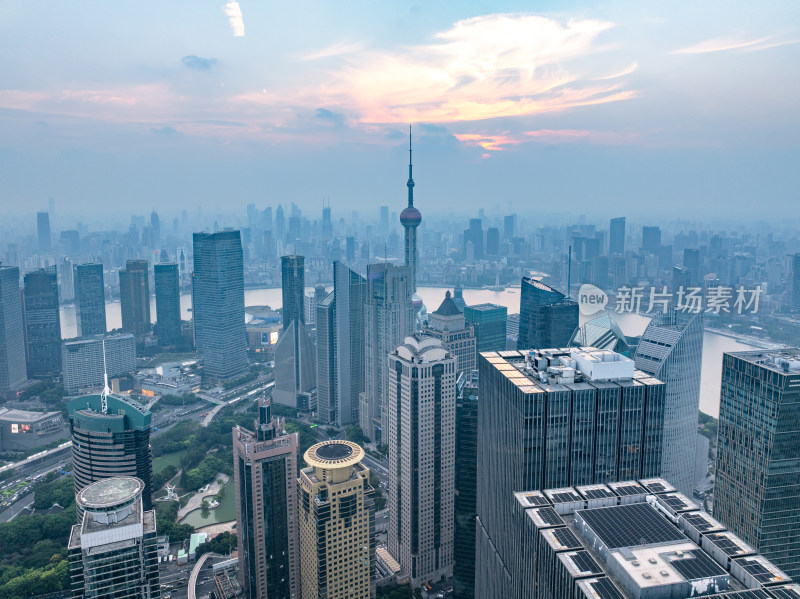 航拍上海陆家嘴高金融中心密集高楼群夜景