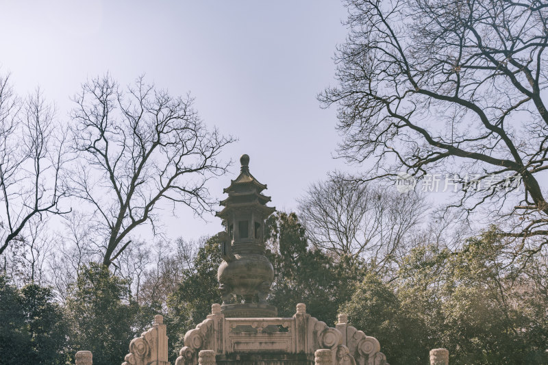 江苏南京中山陵景区景点-孝经鼎