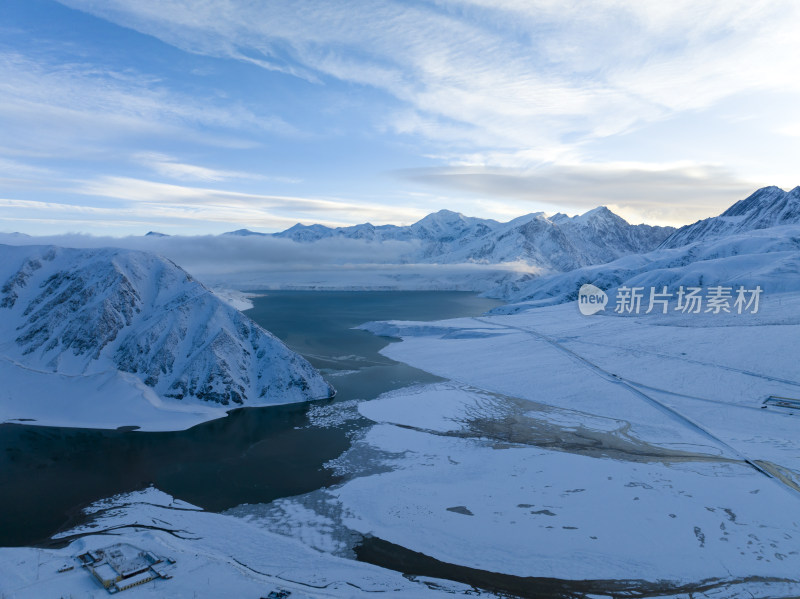 新疆帕米尔高原昆仑雪山白沙湖航拍