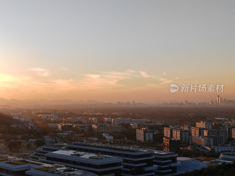 城市建筑夕阳鸟瞰全景