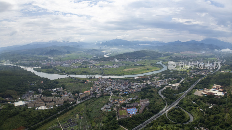 航拍韶关武江区雨后的清新风景