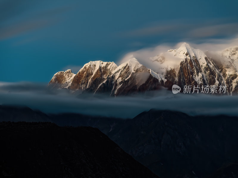 西藏林芝索松村南迦巴瓦峰雪山航拍