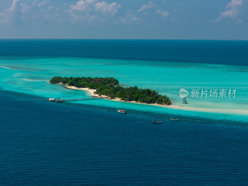 仙本那水屋航拍摄影日落海岛