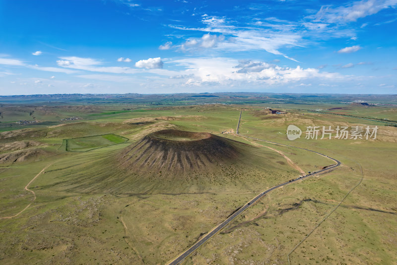 内蒙古乌兰布统乌兰哈达黑色火山群航拍