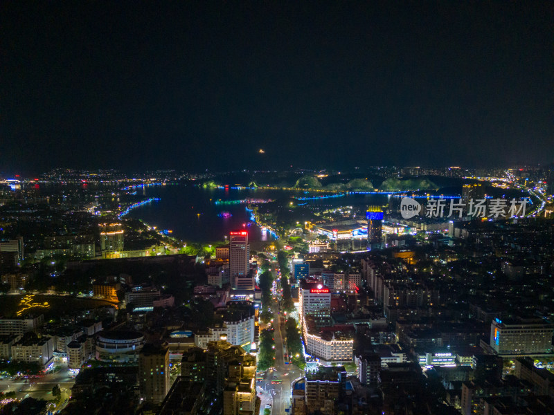 广东肇庆城市夜景灯光交通航拍图