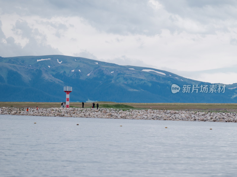 夏日，新疆赛里木湖国家级风景名胜区风光