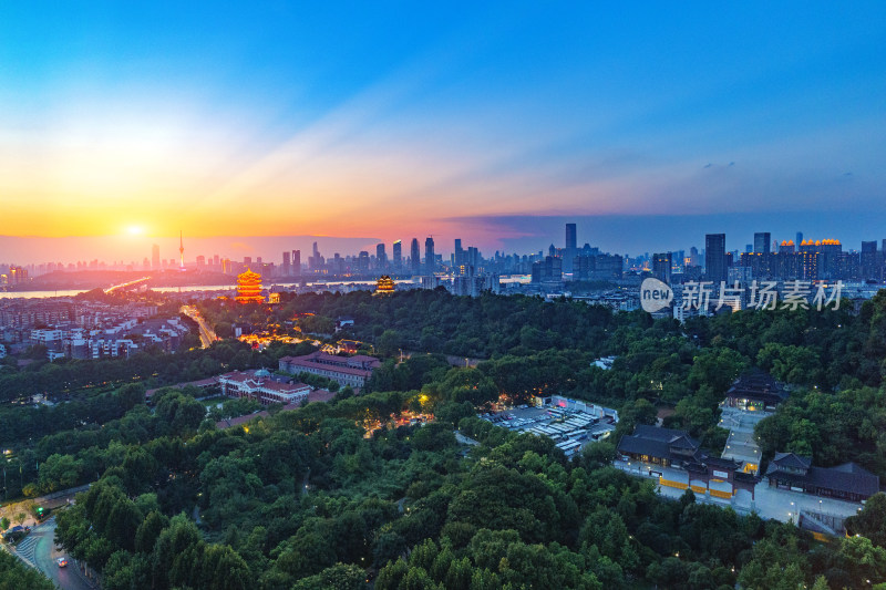 武汉黄鹤楼夜景