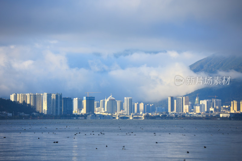 云南大理苍山洱海下关城区