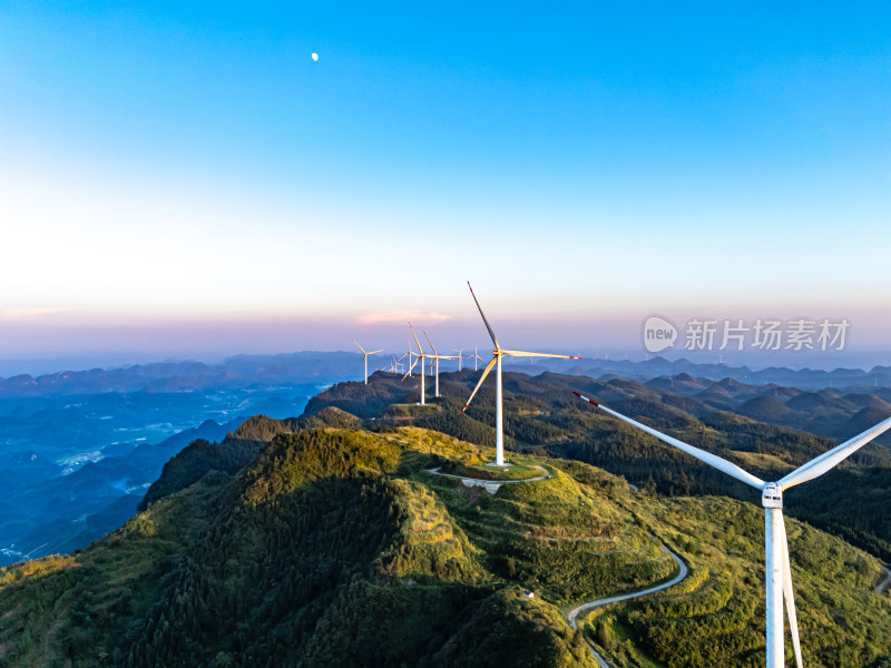 绿色能源风能发电喀斯特地貌