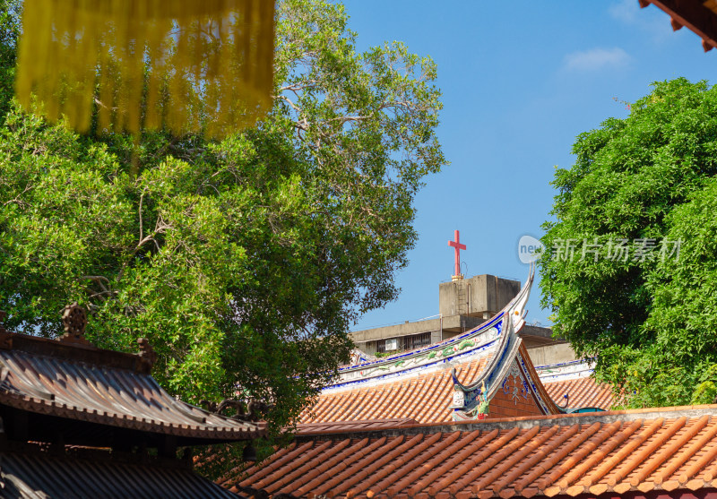 福建泉州承天寺外的十字架