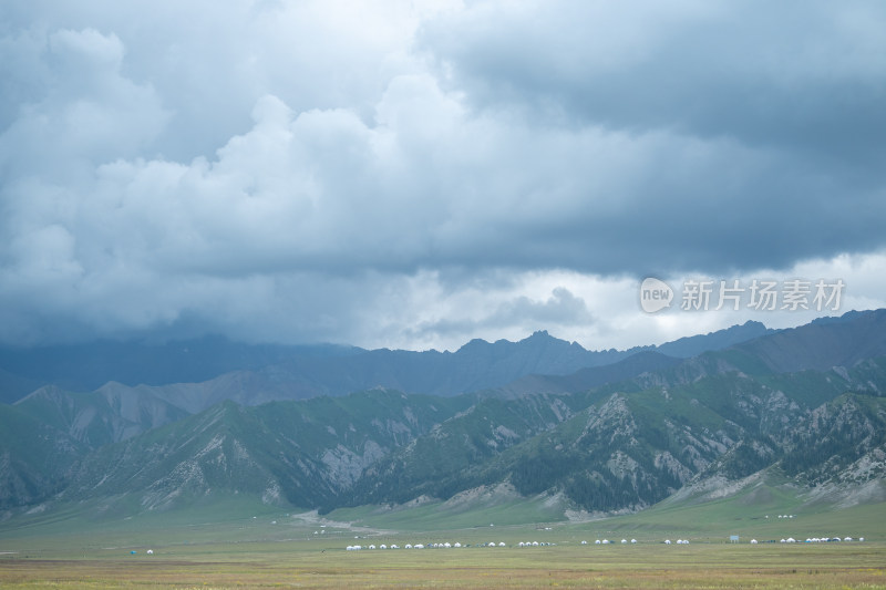 新疆博尔塔拉赛里木湖景区