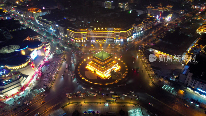 西安钟楼地标夜景航拍图