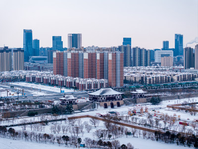 洛阳定鼎门雪景遗址