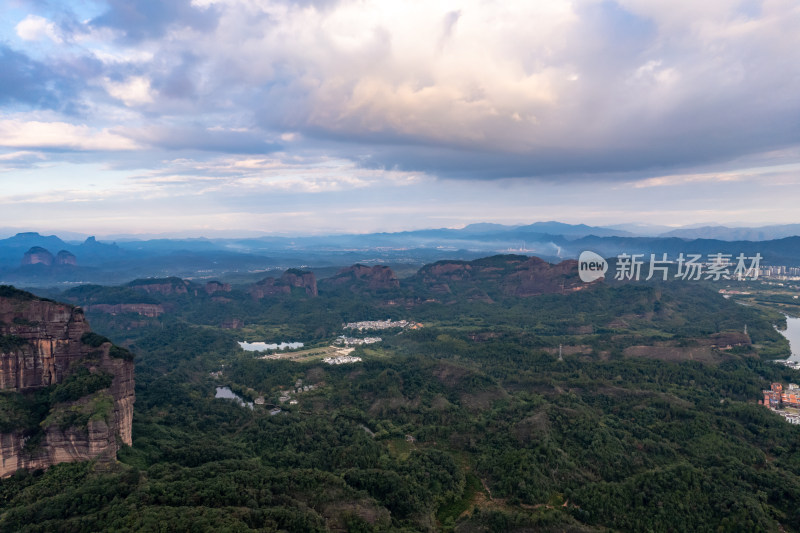 广东丹霞山航拍摄影图