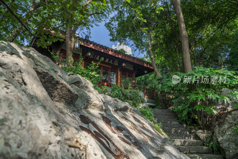 杭州凤凰山万松书院风景