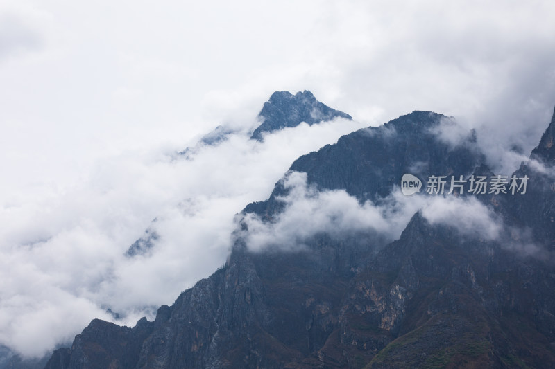 丽江虎跳峡高路徒步线