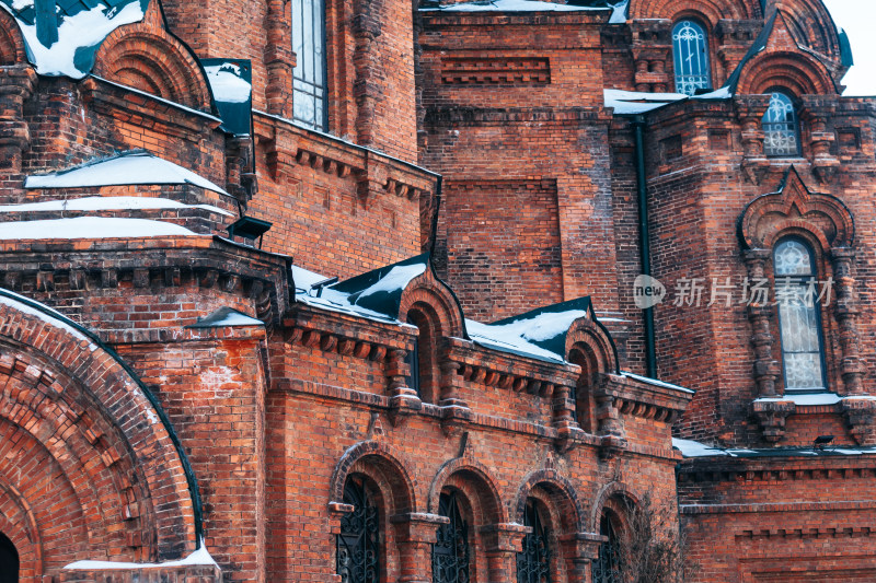 冬季雪后的教堂局部特写镜头