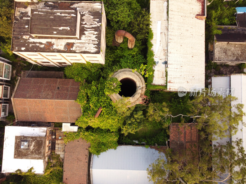 广州废弃工厂设施鸟瞰图