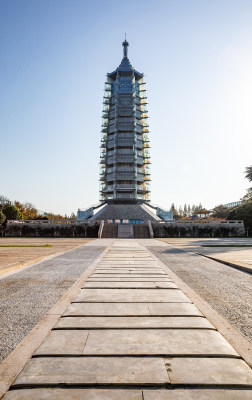 南京大报恩寺现代风格宝塔与石阶景观