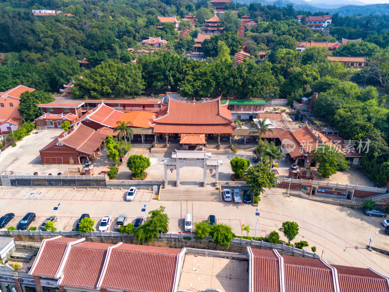 泉州少林寺及周边城市建筑航拍图