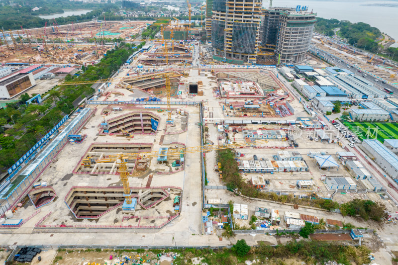 深圳湾超级总部基地建设工地