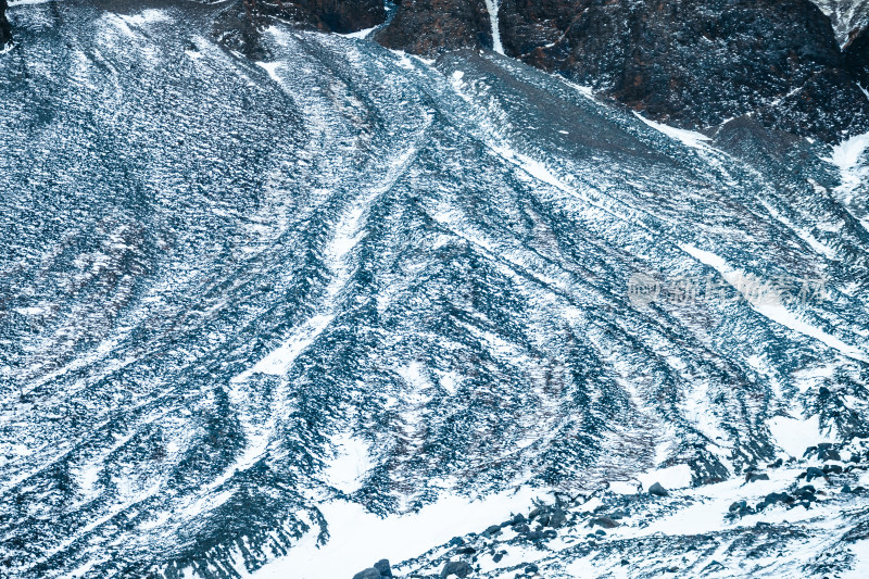 冬季长白山群山对天景观