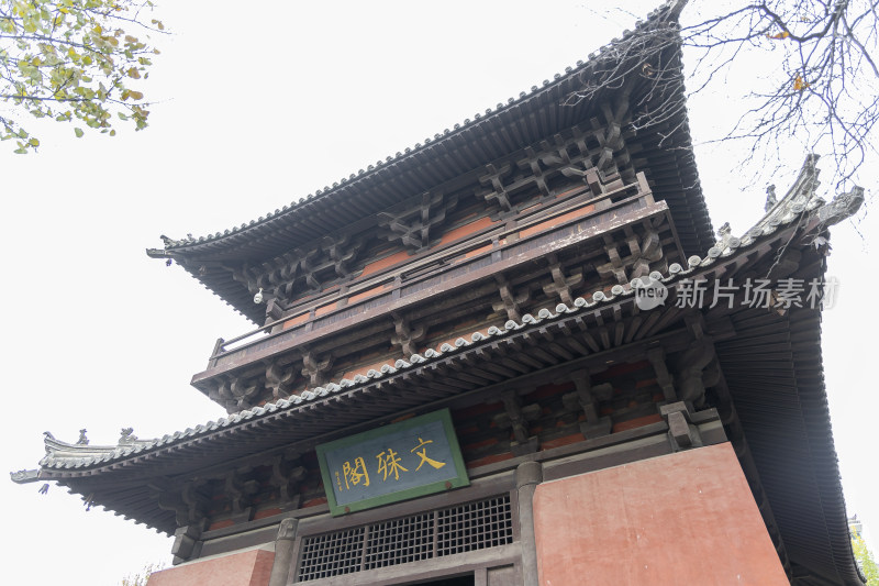 山西大同辽金建筑善化寺文殊阁