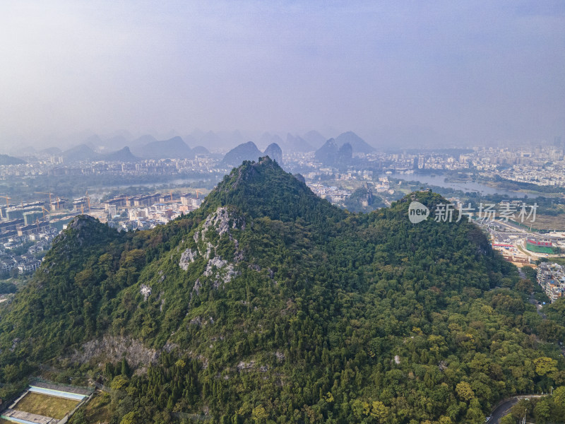 广西桂林山水风光航拍摄影图