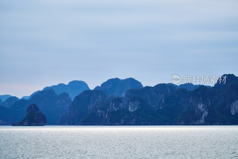 越南下龙湾自然美景