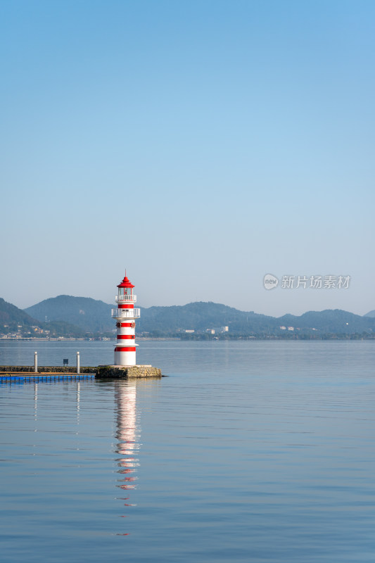 浙江宁波东钱湖灯塔