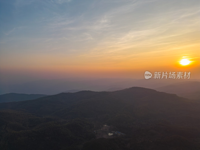 航拍山脉夕阳晚霞自然风光