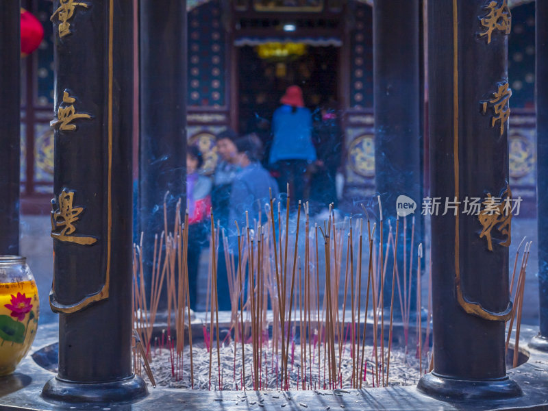 山西五台山普化寺禅院早上风景