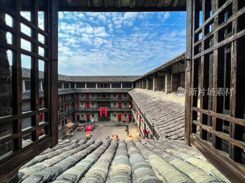 江西省赣州市龙南市杨村燕翼围